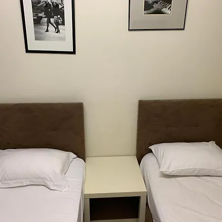 Sleep Like A Bird - Whole A02 * סלוניקי